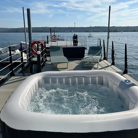 Πλωτό κατάλυμα Houseboat Dormire Sull'acqua Sesto Calende
